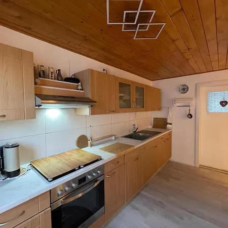 Goldhahn Apartment
