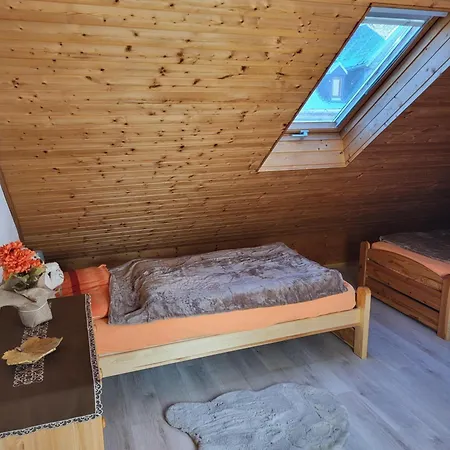 Goldhahn Apartment